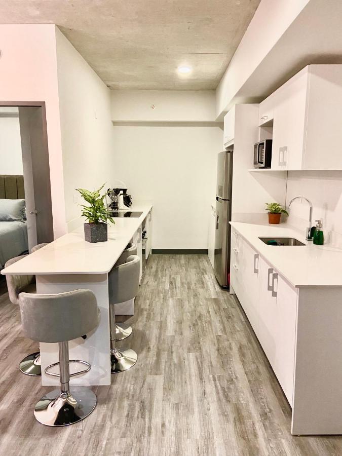 Comodo Y Elegante Apartamento En Fabuloso Condo! Сан-Хосе Екстер'єр фото